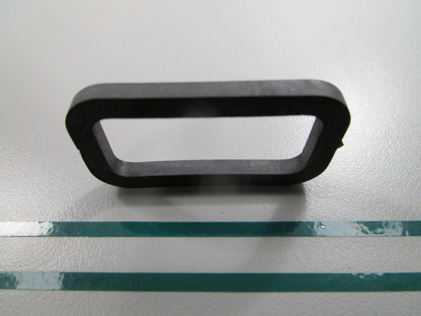 NEW OEM 312192 0312192 OMC Johnson Evinrude Gasket 0810