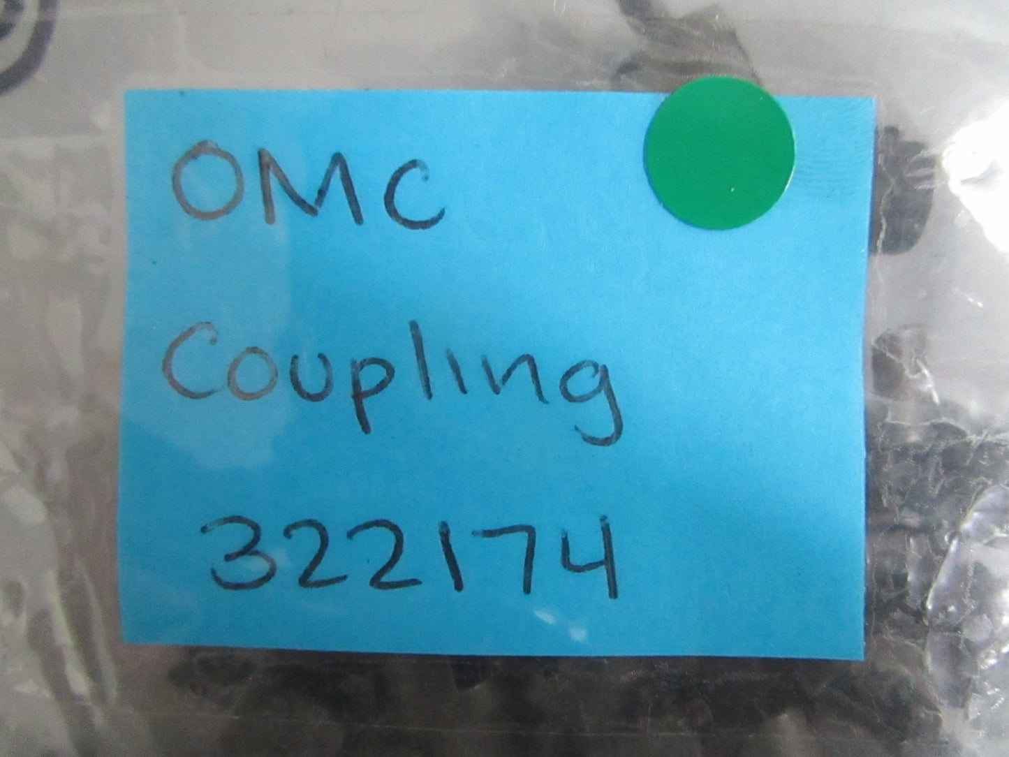NEW OEM 322174 0322174 OMC Johnson Evinrude Coupling 0820