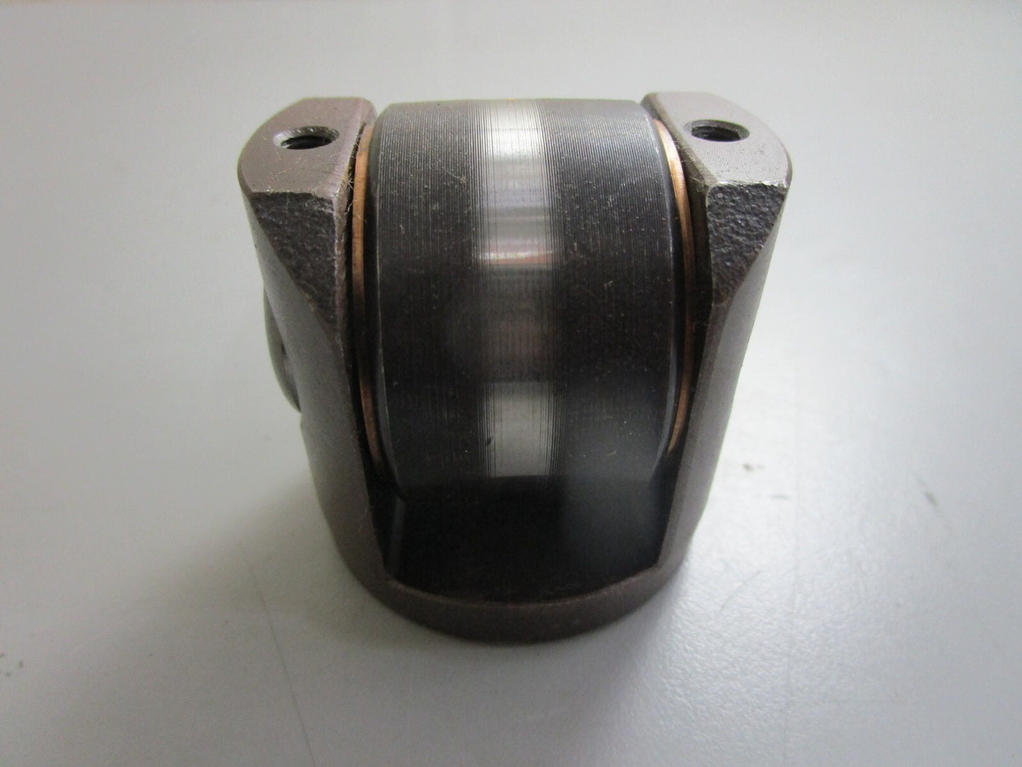 *NEW OEM* 0820 Nissan Roller 59532-L1101