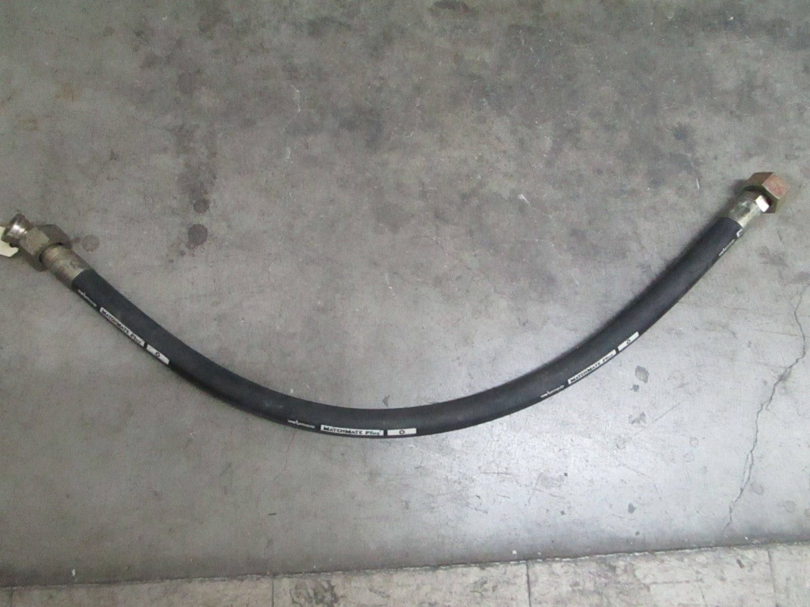*NEW OEM* 0820 Case New Holland Hydraulic Hose 85802833