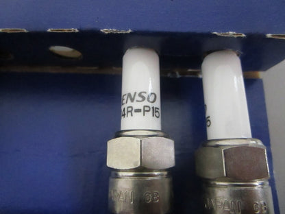 NEW OEM (LOT OF 4) 3861326 Volvo Penta Spark Plug 0820