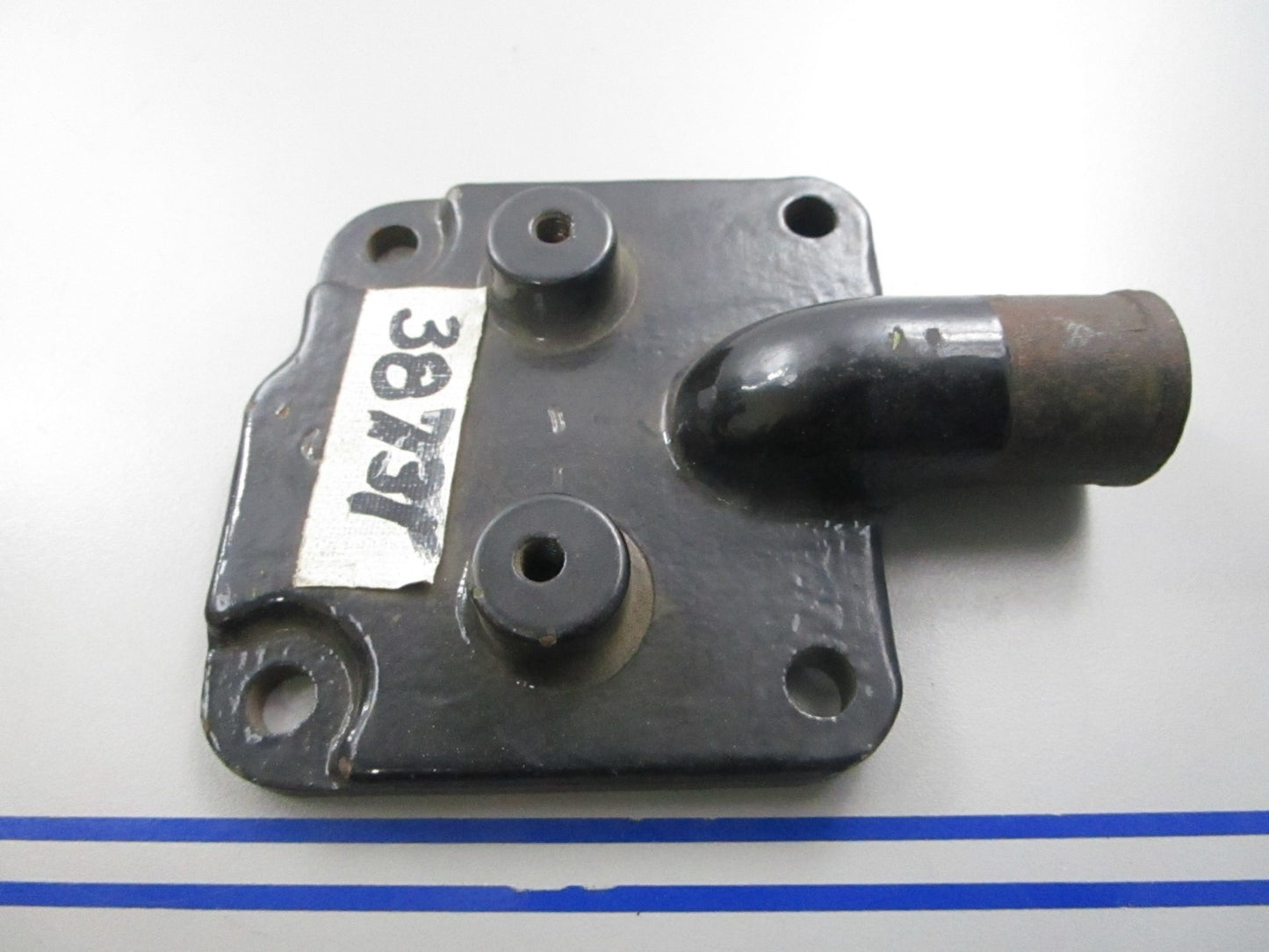 *NEW OEM* 0720 Mercury Mercruiser End Cap Manifold 38731