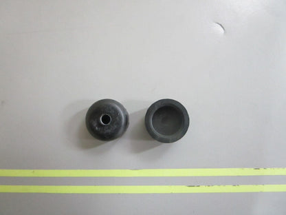 *NEW OEM* (LOT OF 2) 0810 OMC Johnson Evinrude Bumper 311371 0311371