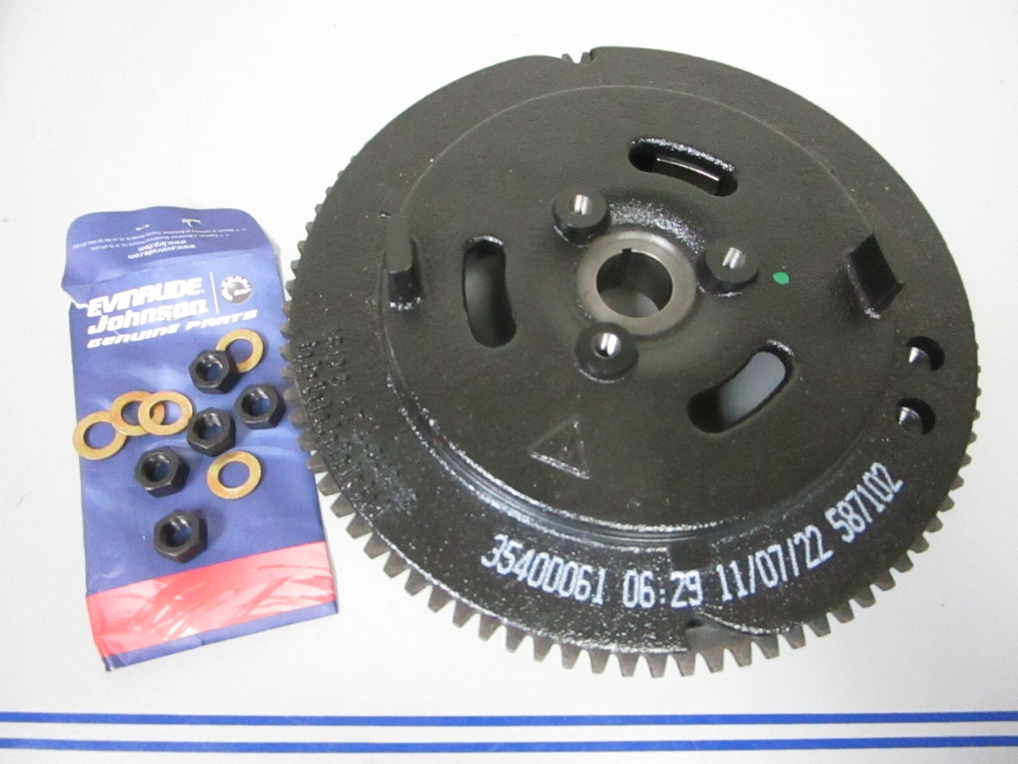 *NEW OEM* 0720 OMC Johnson Evinrude 2011 15hp 25hp 30hp Flywheel 587102