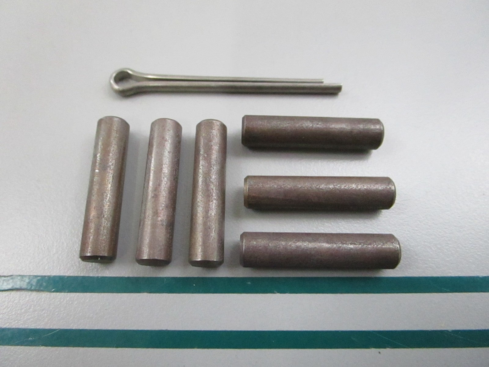 NEW OEM FK247 Mercury Quicksilver Prop Pin Kit 0810