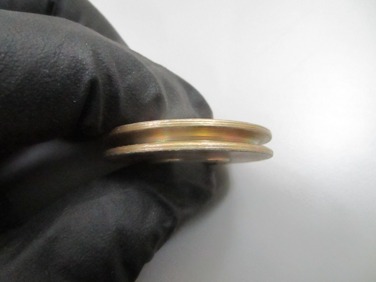 *NEW OEM* 0810 OMC Johnson Evinrude Idler Pulley & Bearing Ay 981346 0981346