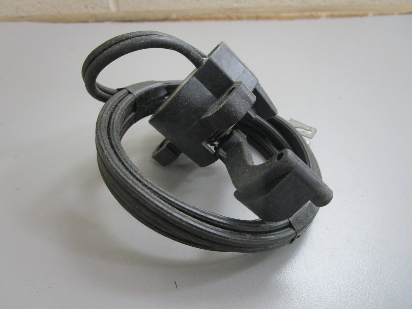 *NEW OEM* 0820 OMC Johnson Evinrude Sending Unit 983273 0983273