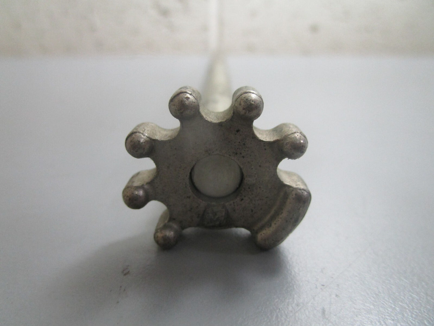 *NEW OEM* 0820 OMC Johnson Evinrude Gear & Shaft 390676 0390676