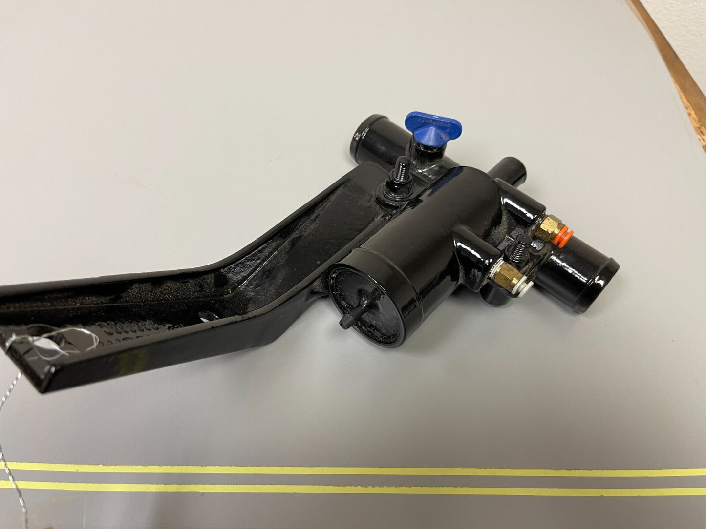 *NEW OEM* 0720 Mercury Mercruiser Water Drain Actuator 863717A2 863863