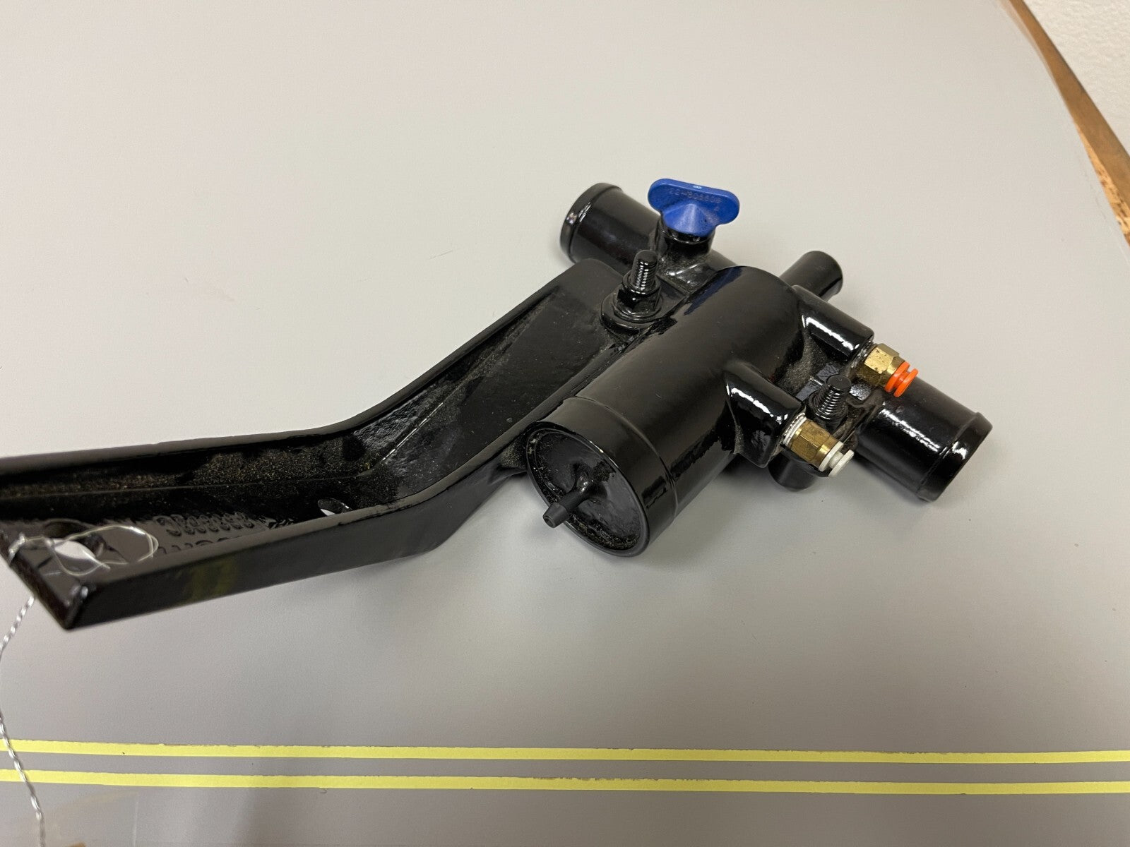 *NEW OEM* 0720 Mercury Mercruiser Water Drain Actuator 863717A2 863863