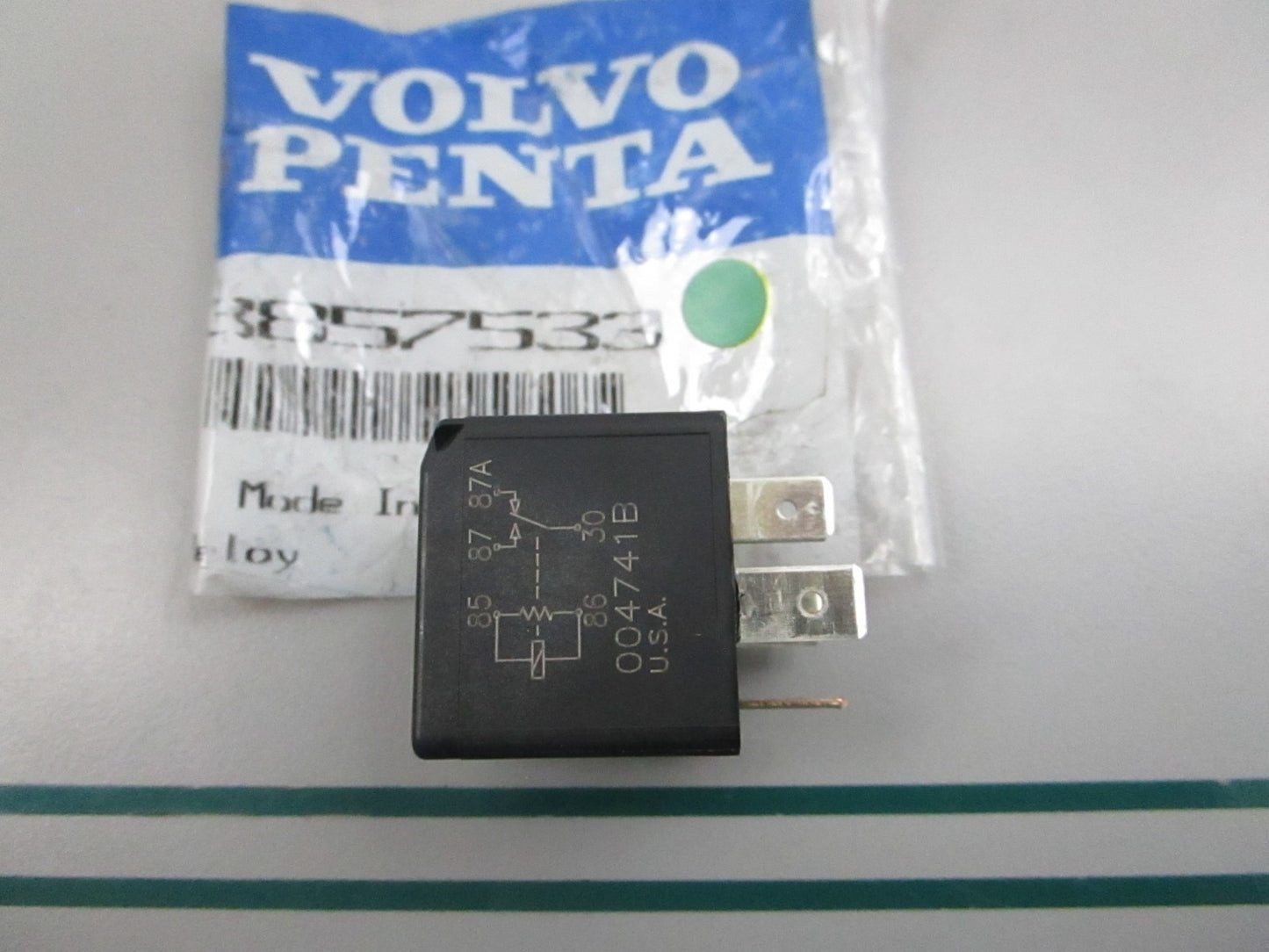 NEW OEM 3857533 Volvo Penta Relay 0810