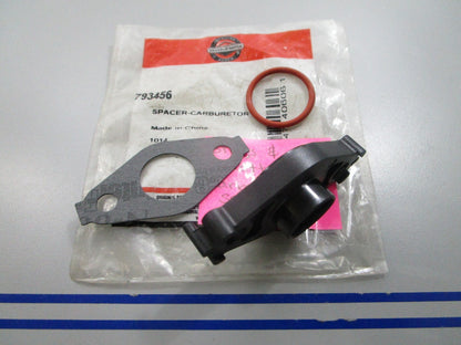 *NEW OEM* 0810 Briggs & Stratton Carburetor Spacer 793456