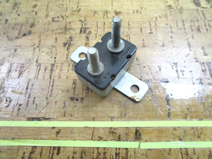 *NEW OEM* 0750 OMC Johnson Evinrude FUSE 975098 0975098