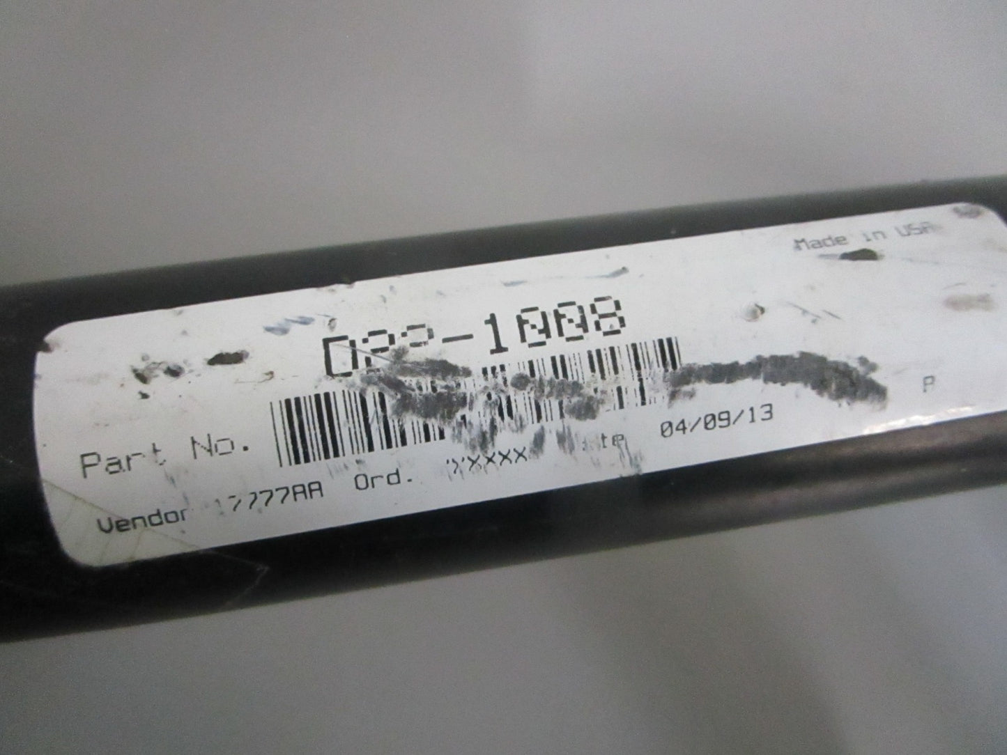 NEW OEM D22-1008 Paccar Oil Fill Cover 0820