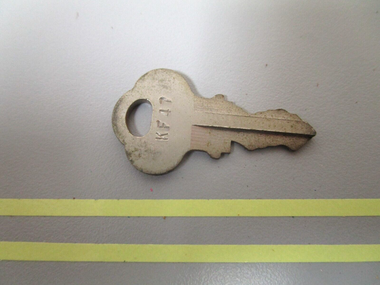 *NEW OEM* 0750 OMC Johnson Evinrude IGNITION KEY KF47  501562 0501562