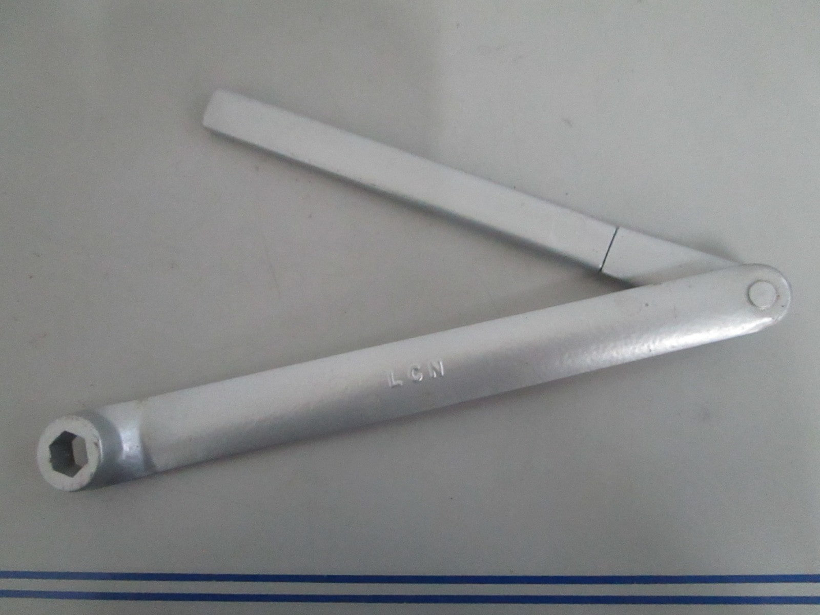 NEW OEM 320G LCN Door Closer Arm 0820