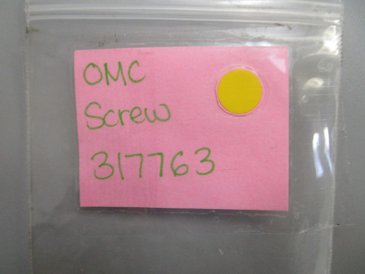 *NEW OEM* (LOT OF 4) 0810 OMC Johnson Evinrude Screw 317763 0317763