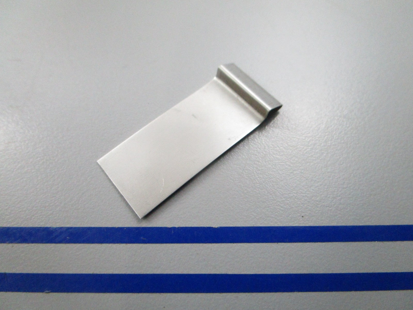 NEW OEM 312480 0312480 OMC Johnson Evinrude Deflector 0810