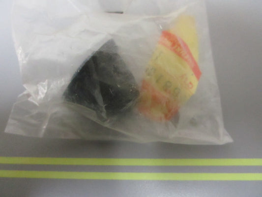*NEW OEM* 0810 Suzuki Propeller Nut 58130-98101