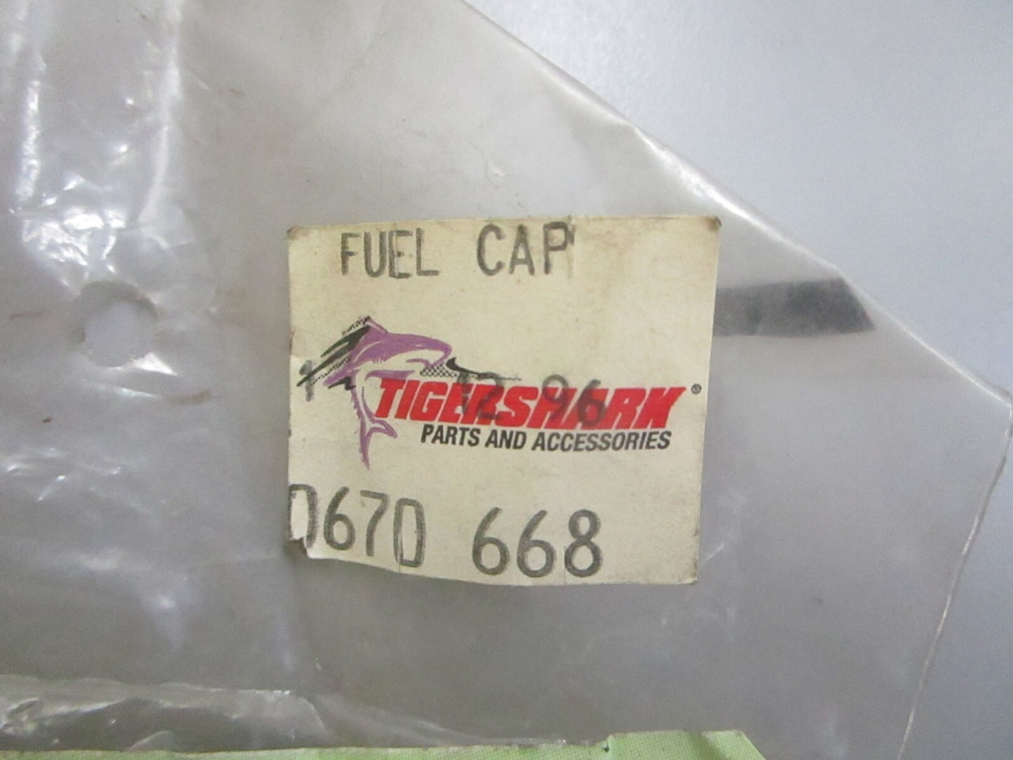 *NEW OEM* 0820 Arctic Cat Tigershark Fuel Cap 0670-668