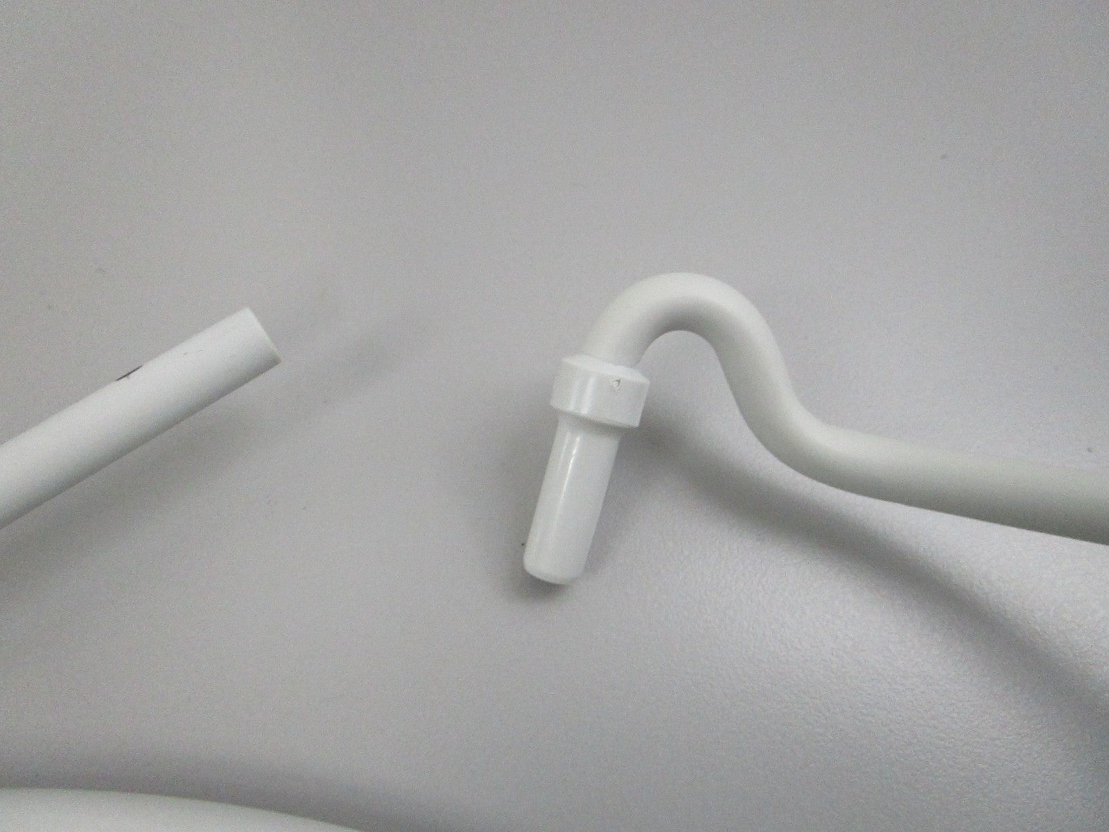 NEW OEM W10279882 Whirlpool Water Tube 0810