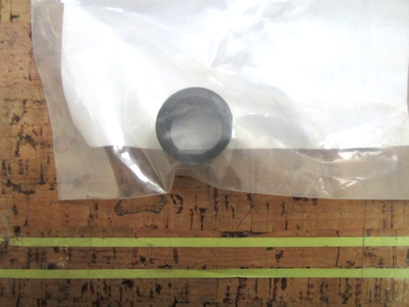 *NEW OEM* 0750 OMC Johnson Evinrude GROMMET 314008 0314008