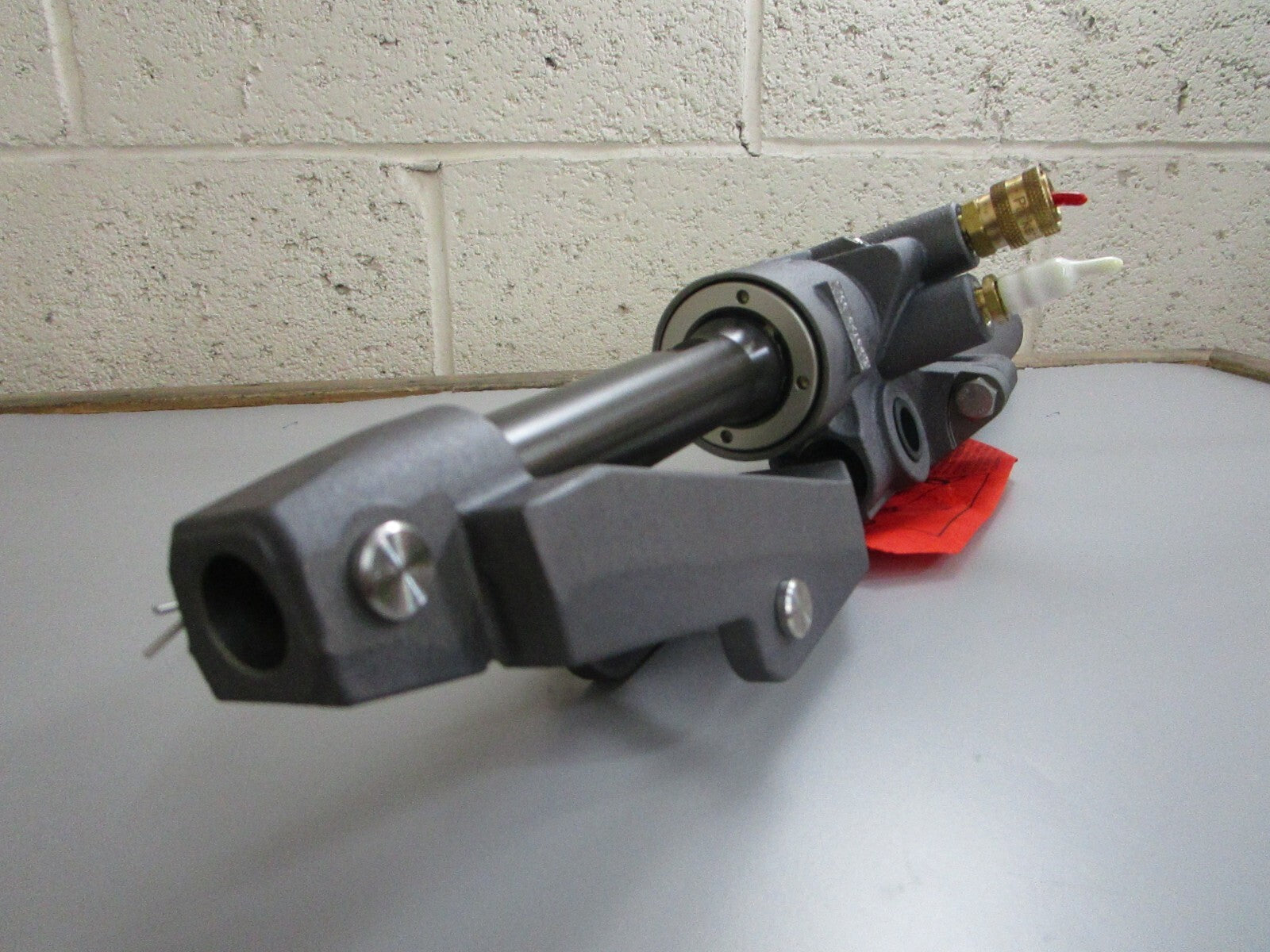 *NEW OEM* 0820 Mercury Quicksilver Power Steering Cylinder 8M010913 8M0109715