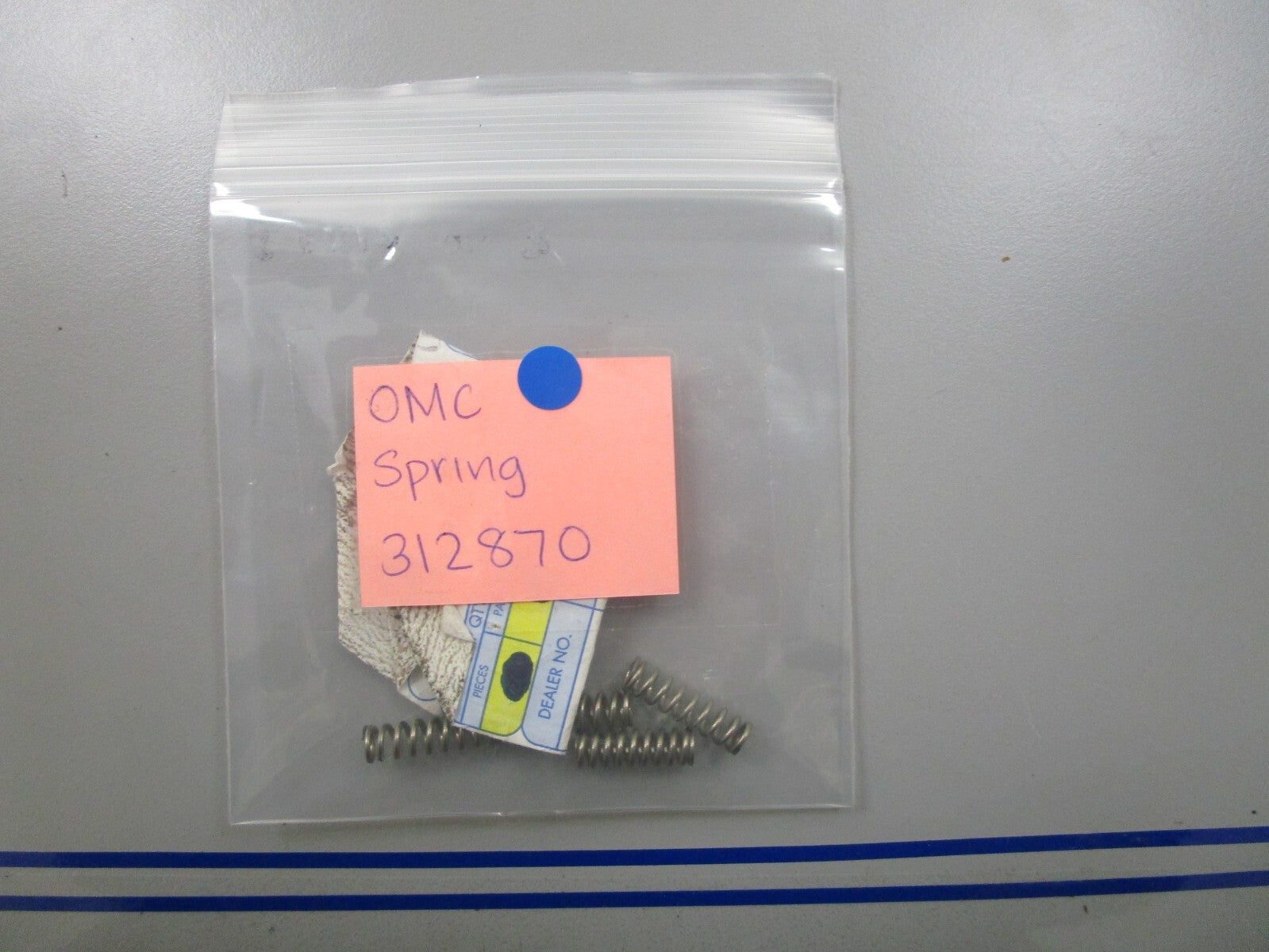 *NEW OEM* (LOT OF 4) 0810 OMC Johnson Evinrude Spring 312870 0312870