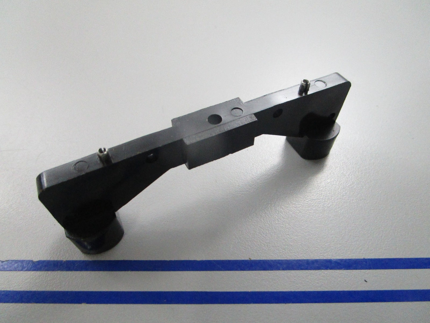 NEW OEM 115400 Crown Support Arm Bracket 0810
