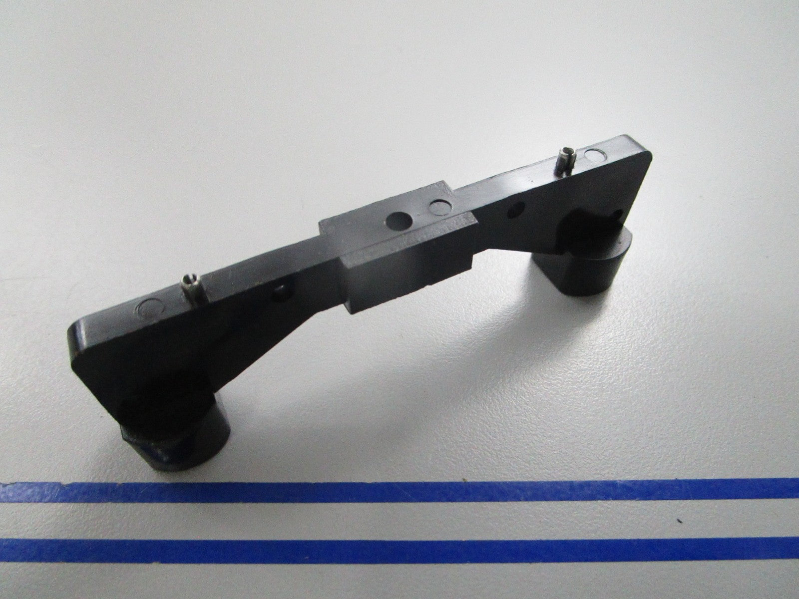 NEW OEM 115400 Crown Support Arm Bracket 0810