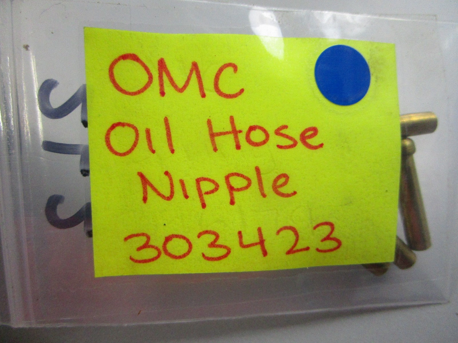 NEW OEM (LOT OF 2) 303423 0303423 OMC Johnson Evinrude Oil Hose Nipple 0810