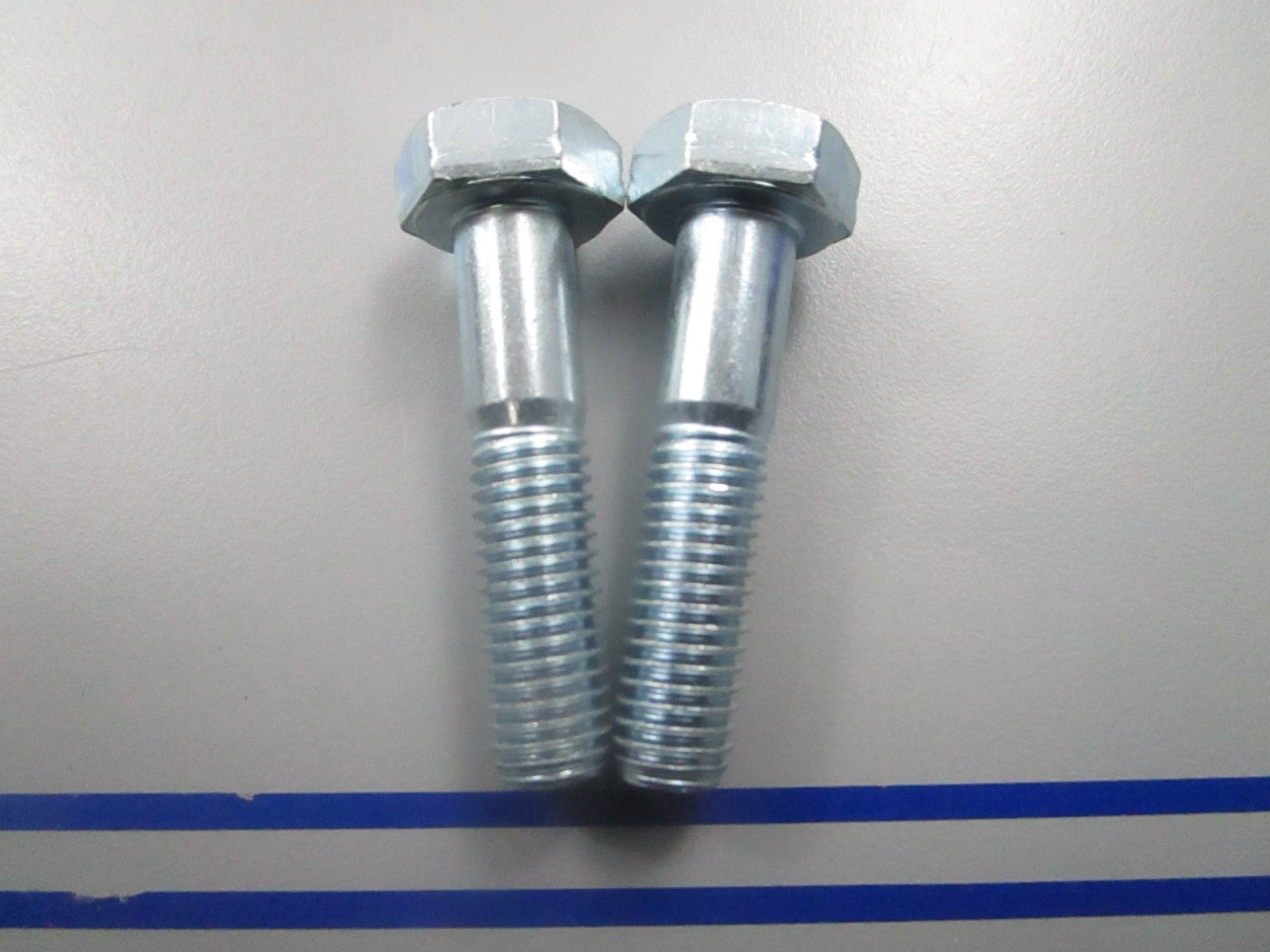 *NEW OEM* (LOT OF 2) 0810 Volvo Penta Screw 970951 0970951