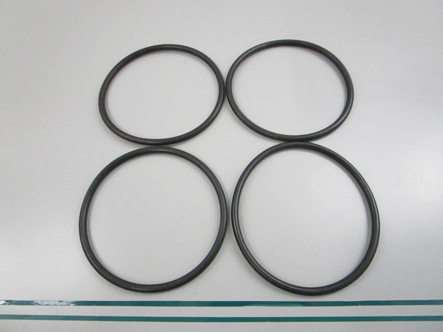 Mercury Quicksilver NEW OEM Bearing Carrier O-Ring 25-31534 (LOT OF 4) 0810