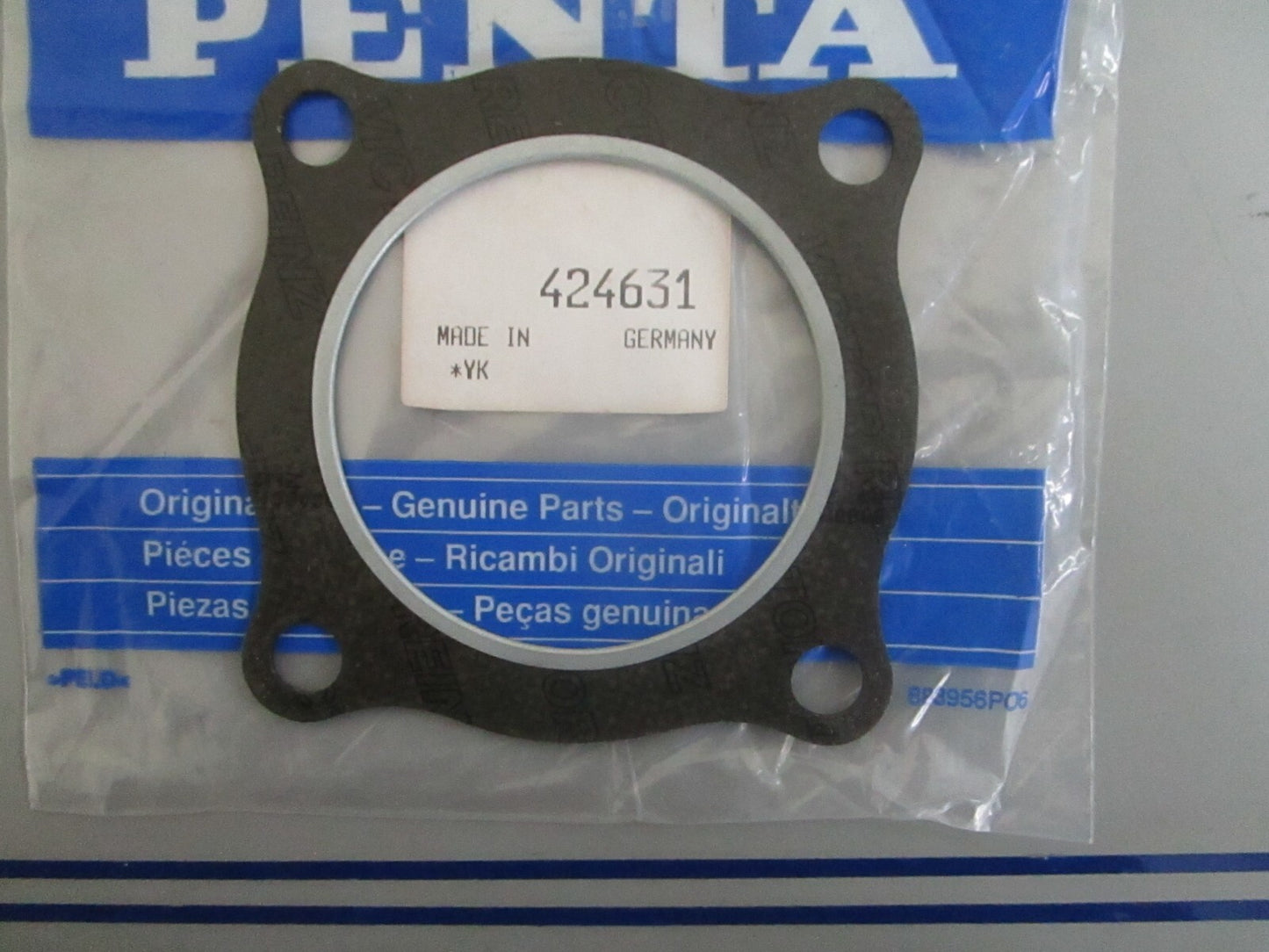 *NEW OEM* 0820 Volvo Penta Gasket 424631