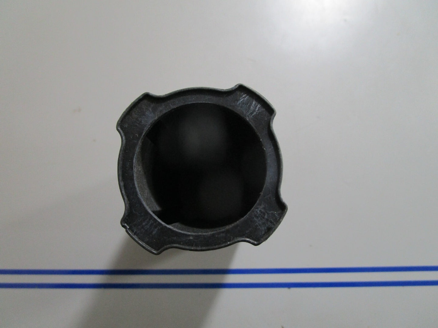 *NEW OEM* 0810 OMC Johnson Evinrude Torsion Sleeve 128572 0128572