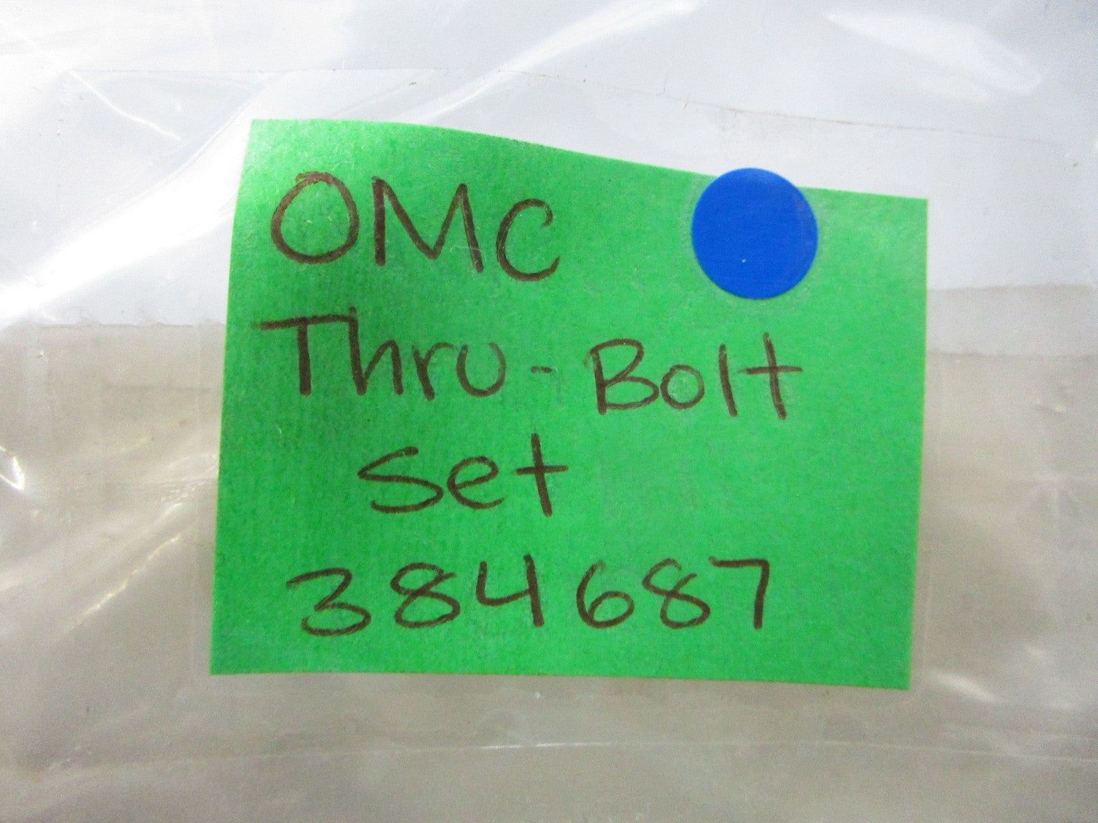 NEW OEM 384687 0384687 OMC Johnson Evinrude Thru-Bolt Set 0810