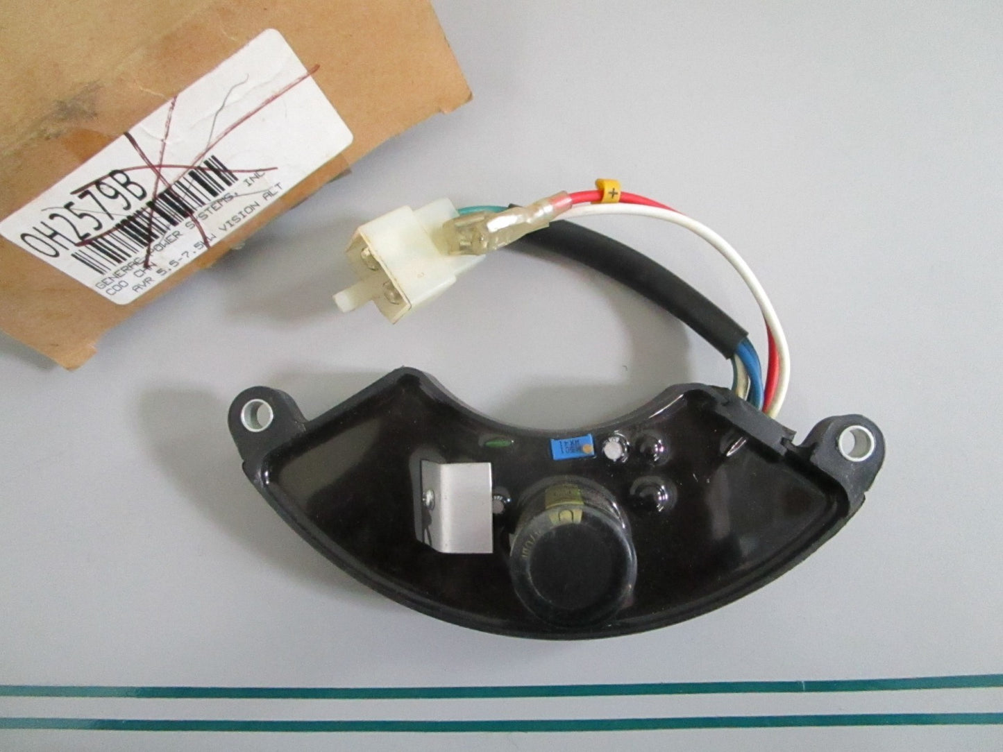 Generac 0H2579B NEW OEM AVR Voltage Regulator 5.5-7.5KW Vision Alternator 0820