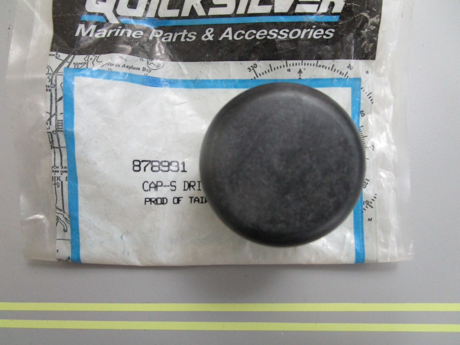 *NEW OEM* 0810 Mercury Quicksilver Drive Plug Cap 878991