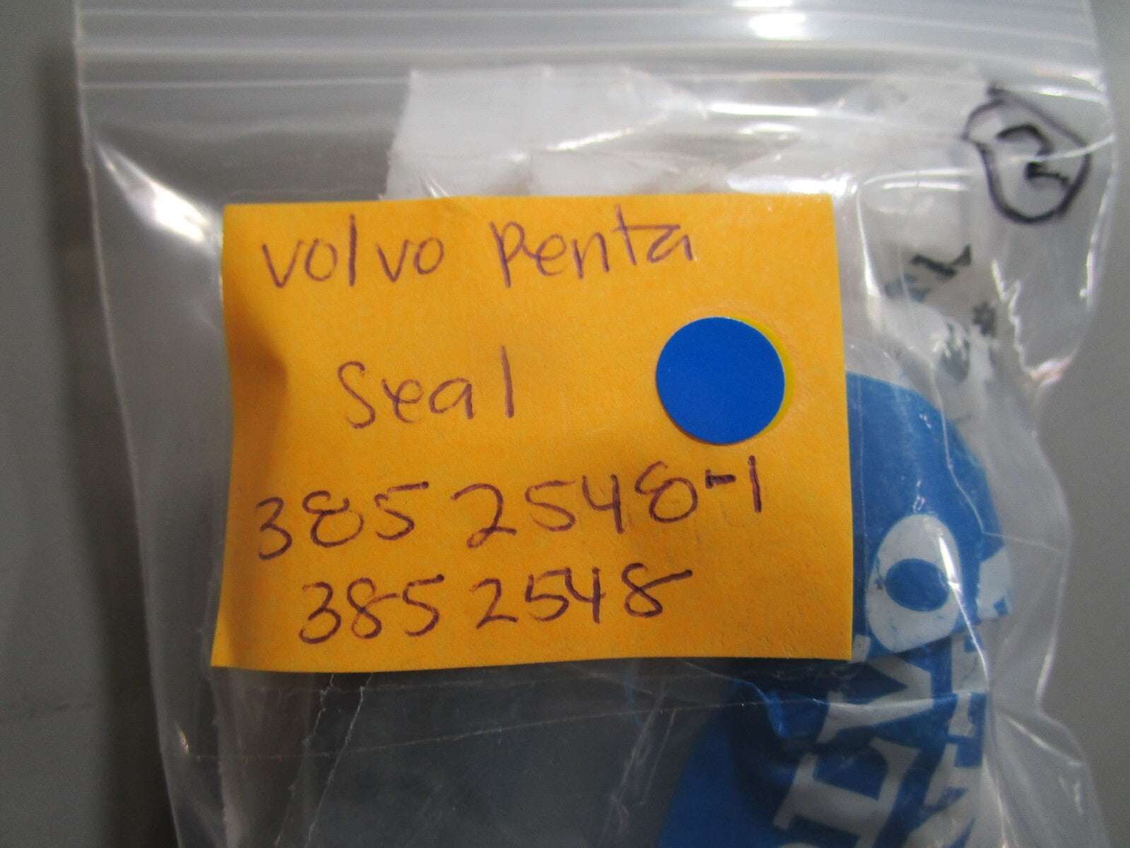 *NEW OEM* 0810 Volvo Penta Seal 3852548-1 3852548