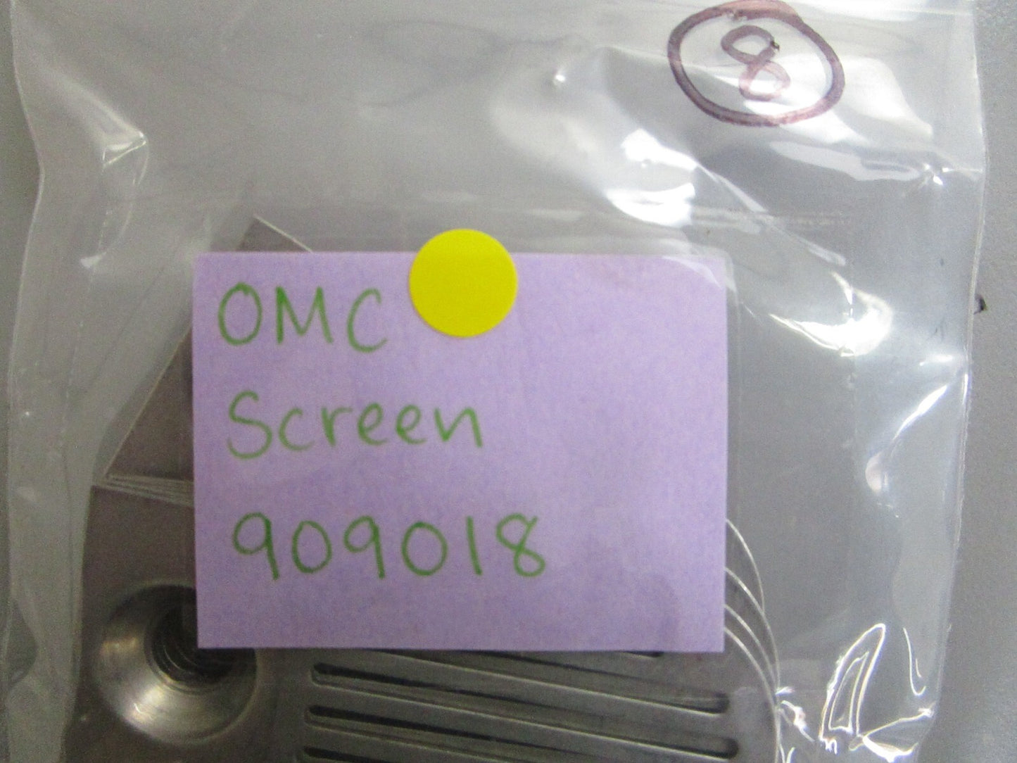 *NEW OEM* 0810 OMC Johnson Evinrude Screen 909018 0909018