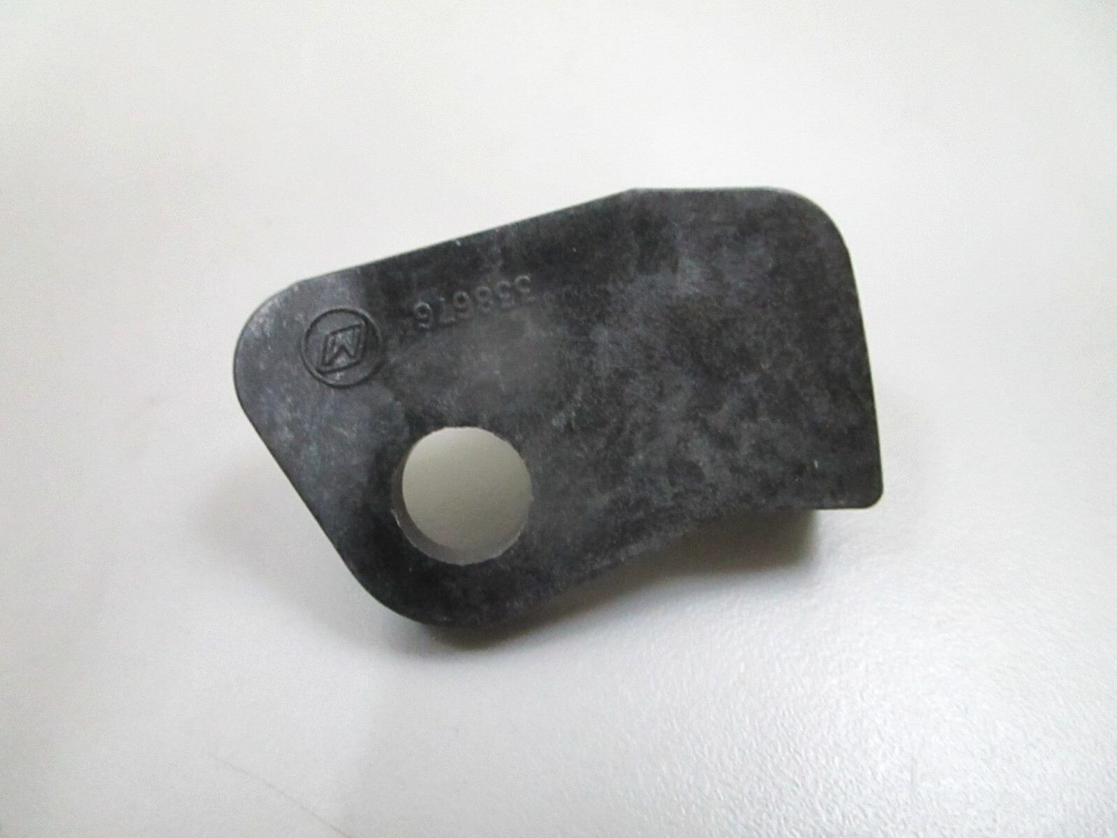 *NEW OEM* 0780 OMC Johnson Evinrude Idle Stop Bumper 338676 0338676