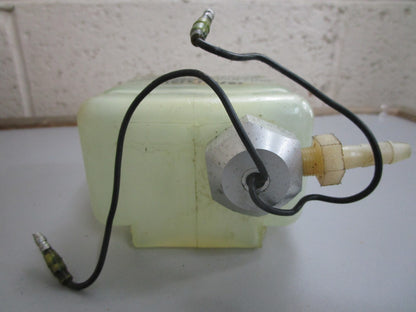 *NEW OEM* 0820 Mercury Quicksilver Oil Bottler Assy 8M0075710