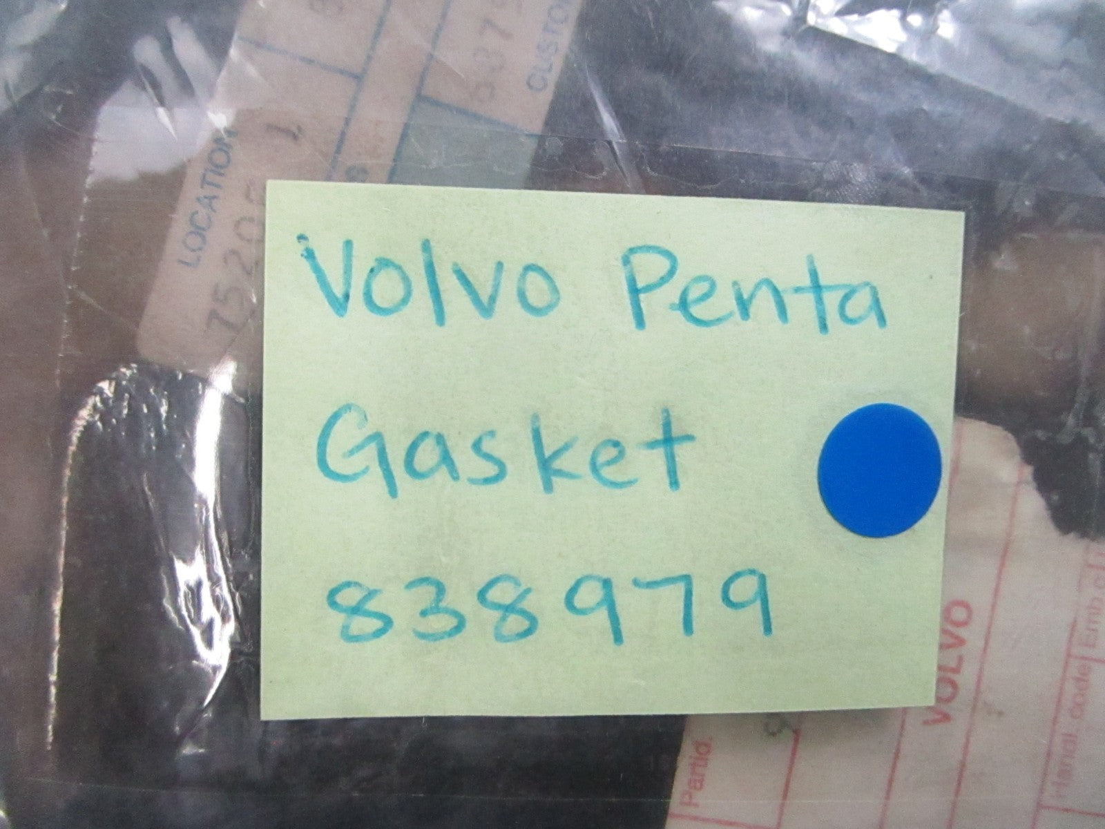 *NEW OEM* 0810 Volvo Penta Gasket 838979
