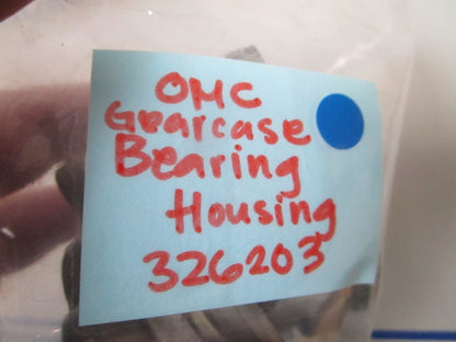 *NEW OEM* 0810 OMC Johnson Evinrude Gearcase Bearing Housing 326203 0326203