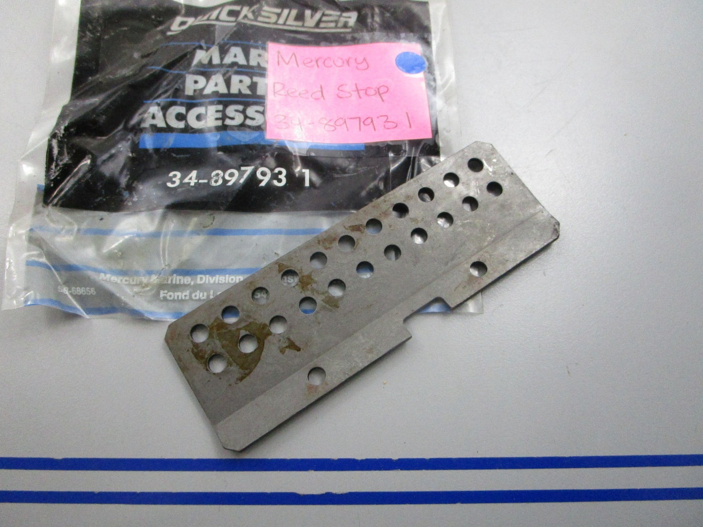 NEW OEM 34-897931 Mercury Quicksilver Reed Stop 0810