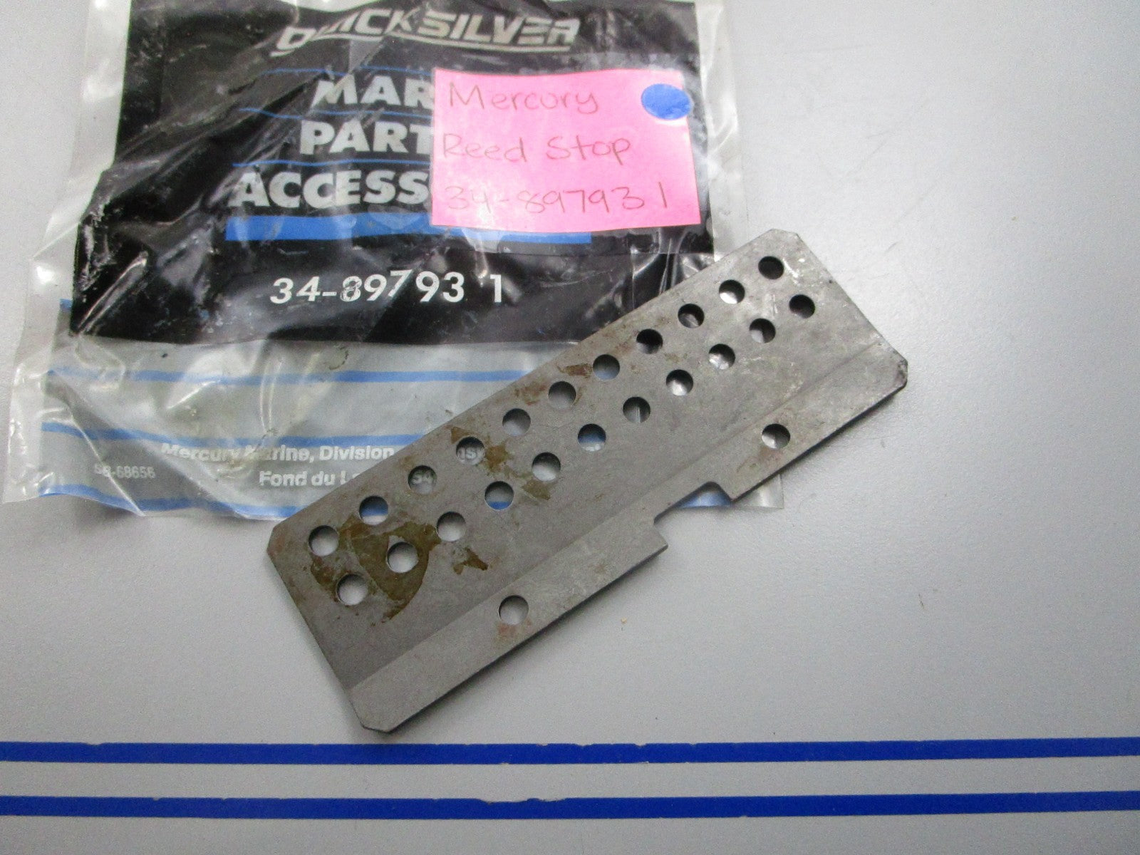 NEW OEM 34-897931 Mercury Quicksilver Reed Stop 0810