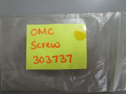 *NEW OEM* (LOT OF 3) 0810 OMC Johnson Evinrude Screw 303737 0303737