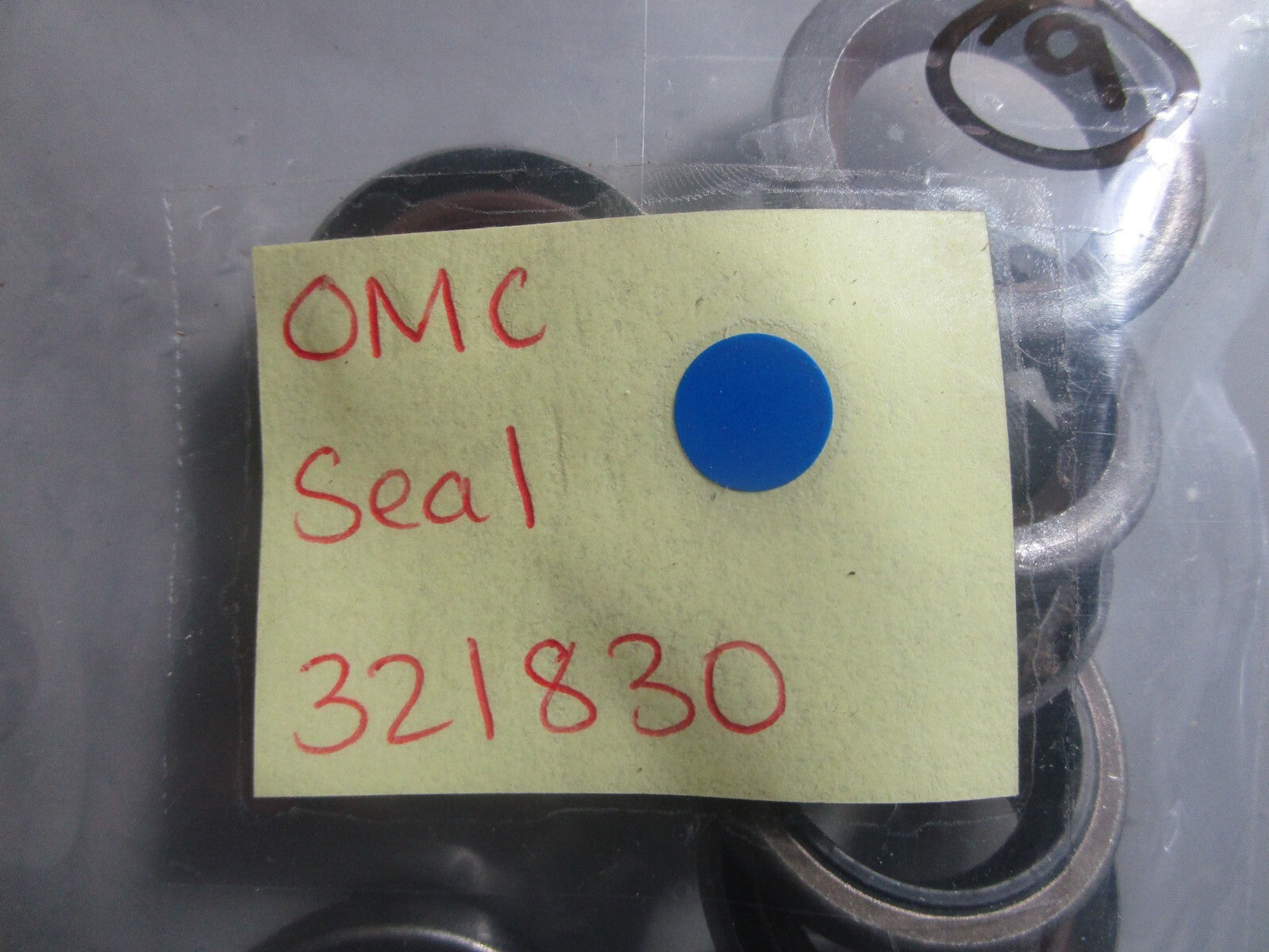 *NEW OEM* 0720 OMC Johnson Evinrude Seal 321830 0321830