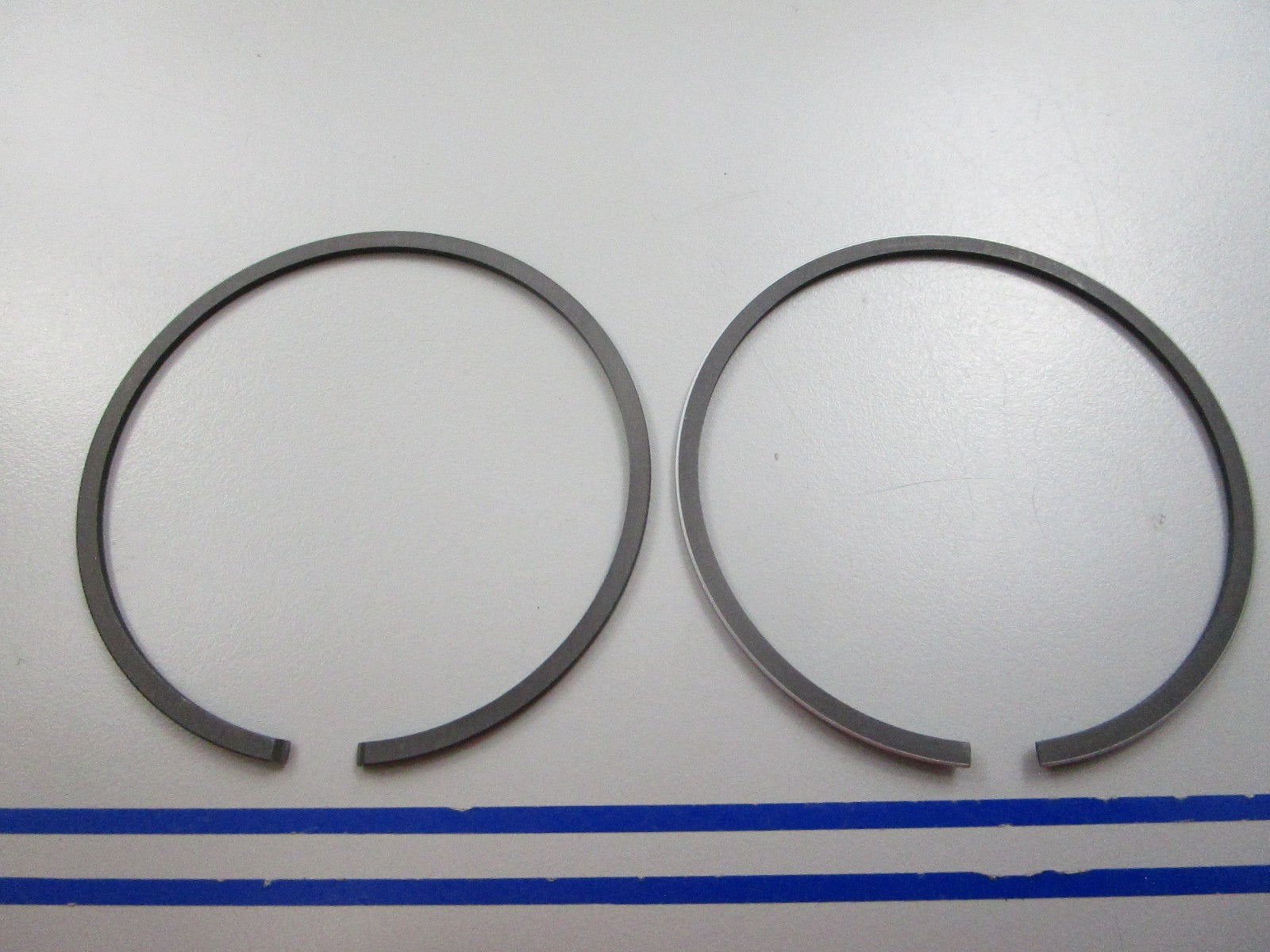 NEW OEM 12140-96301-000 Suzuki 2 Piston Ring Set 0810