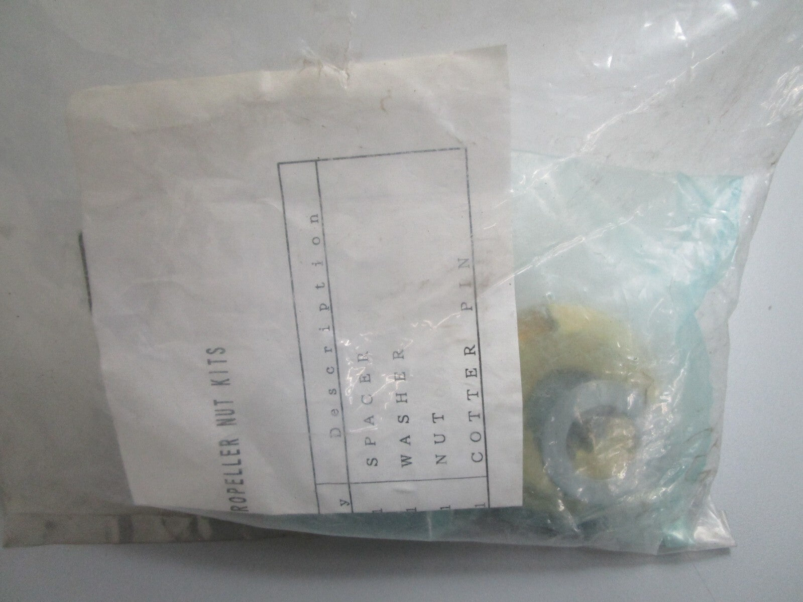 *NEW OEM* 0820 OMC Johnson Evinrude Prop Nut Kit 5031548